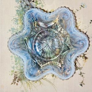 Dugan Antique Early 1900’s Iridescent/Frosted Rare Blue Glass🥣w/Beautiful Border